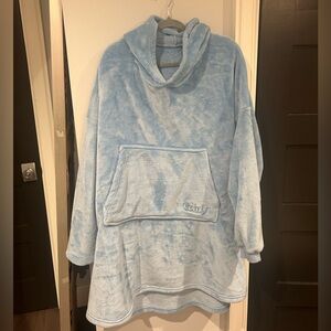 Light blue “Dream” comfy